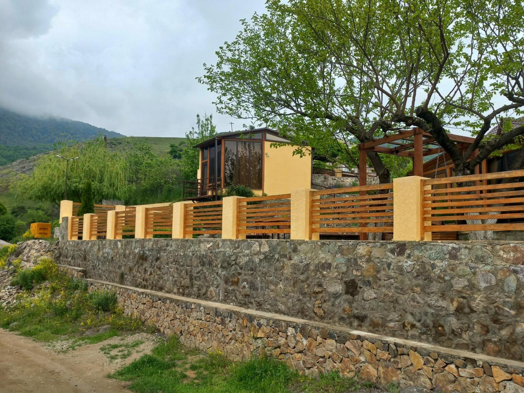 Dilivita Rest House Dilijan Exterior foto